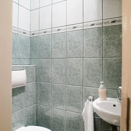 Ultra Spacious In Vaci Street * Budapeşte