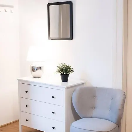 Daire Ultra Spacious In Vaci Street *