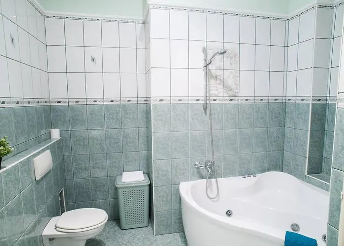 Ultra Spacious In Vaci Street *