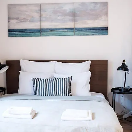 Ultra Spacious In Vaci Street