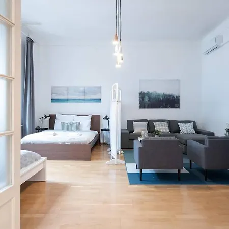 Appartamento Ultra Spacious In Vaci Street