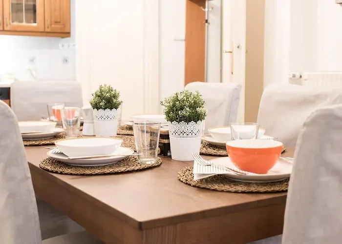 Ultra Spacious In Vaci Street Budapest